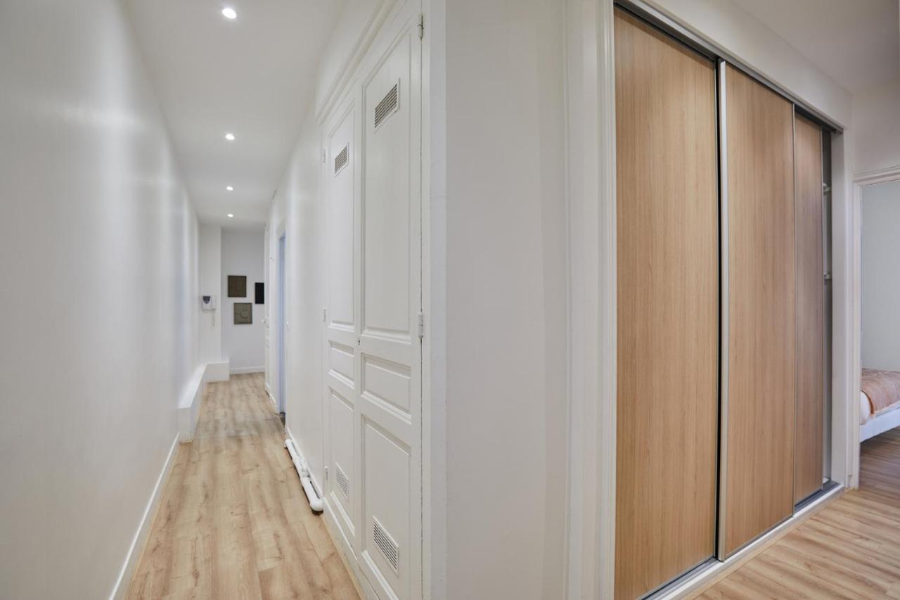 Apartement Center Of Paris By Studio Prestige Esterno foto