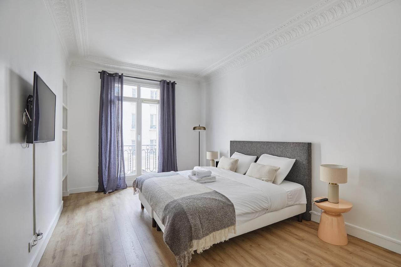 Apartement Center Of Paris By Studio Prestige Esterno foto
